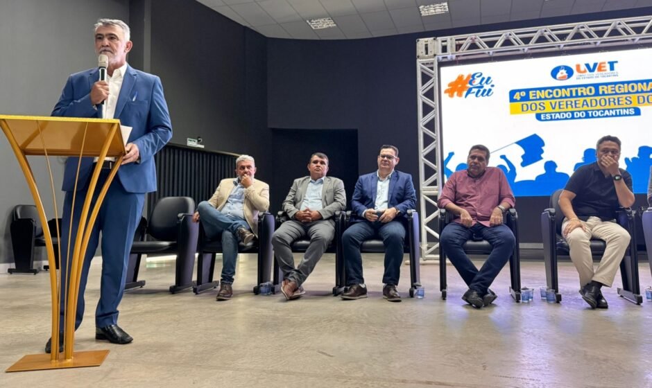 Amélio anuncia votação de lei que cria regiões metropolitanas foto amanda geminiani (2)