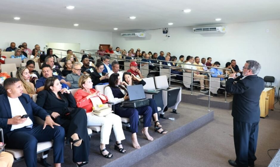 Abertura da caravana do legislativo isis oliveira