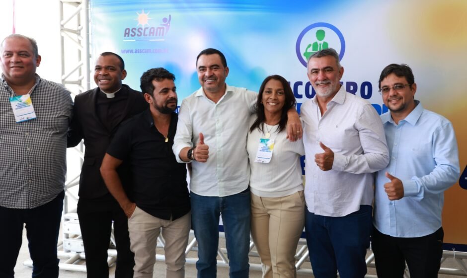 Autoridades políticas na caravana do legislativo foto isis oliveira (3)