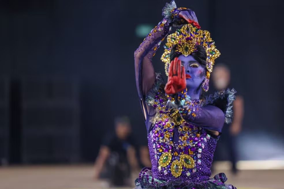 Ana Paula Santos, da quadrilha São João das Palmas, é eleita Rainha do Arraiá da Capital