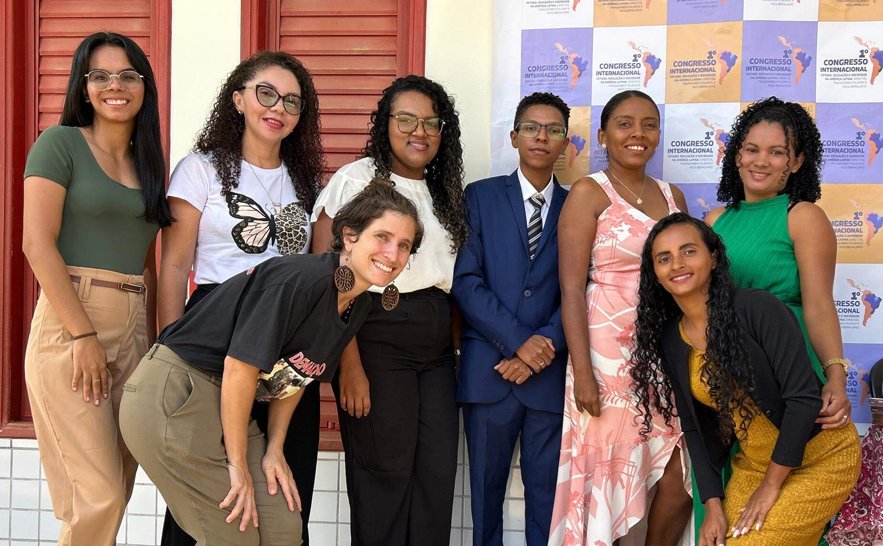 Acadêmicos da Unitins participam de congresso internacional na Uemasul