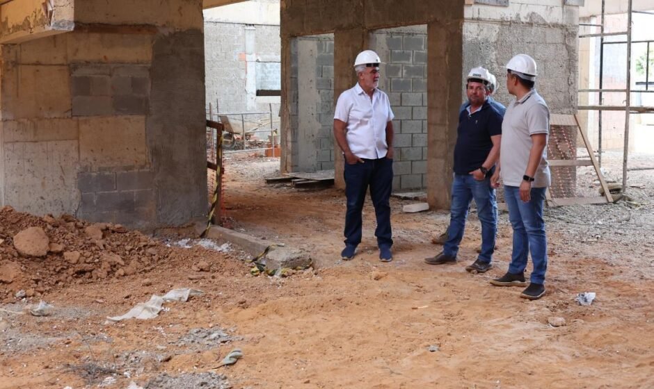 81b9ff90d86887c213ba4cfaf06ba5c2