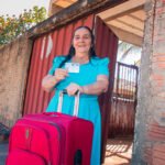 Dona leonor já planeja sua primeira viagem com o cartão do idoso. foto carlessandro souza 15 (1)