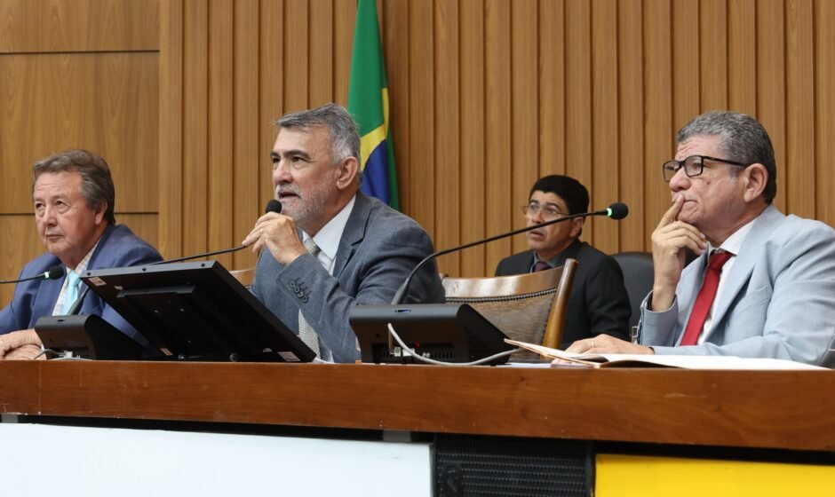 Mesa diretora foto koró rocha