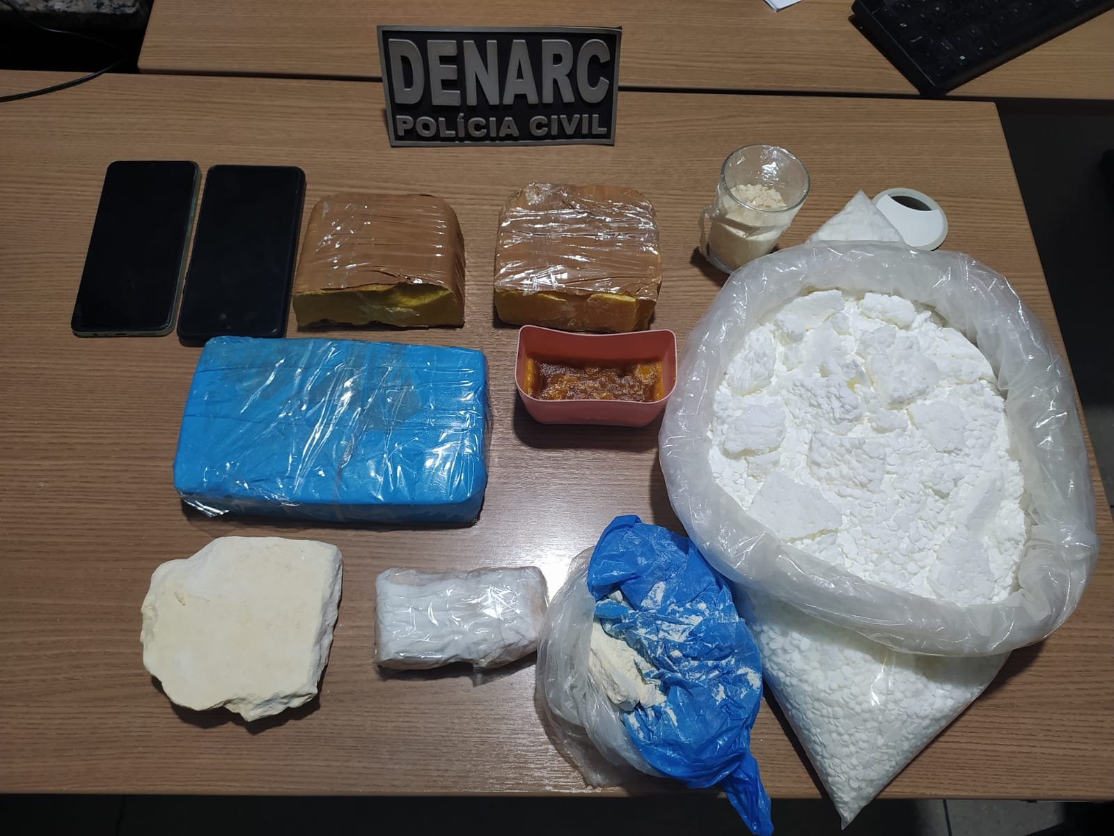 Polícia Civil prende casal que fornecia drogas a cidades da região central do Tocantins