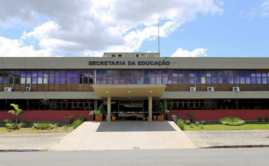 Saúde dos professores: mais de 1,7 mil profissionais da rede estadual se afastaram por adoecimento mental em 2025