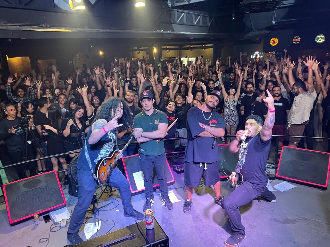 Covernation faz edição especial de Halloween