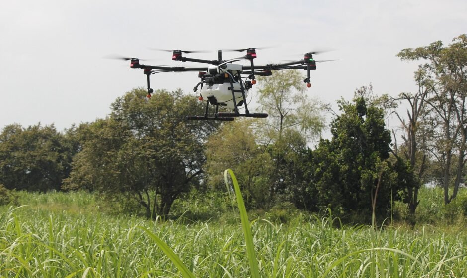 Drone 2734212 1280.jpg
