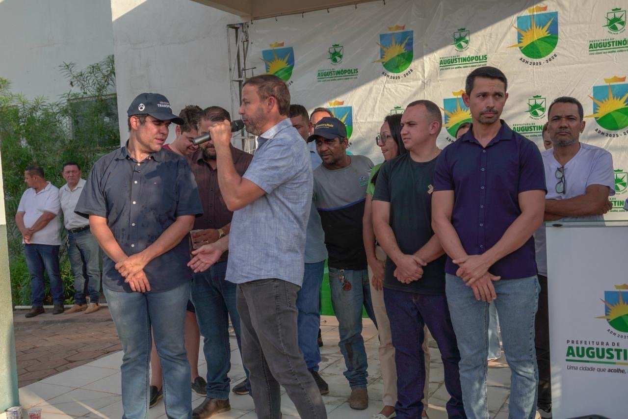 Prefeito Roni Teodoro dá início à reforma da UBS do Jardim Primavera e visita obras no município