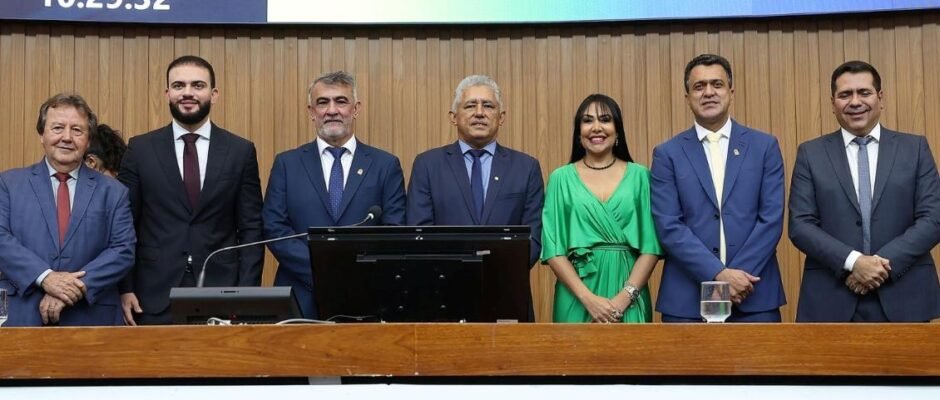 8c9f2ac2155c0371fc0a6ab477f4abd7 (1)