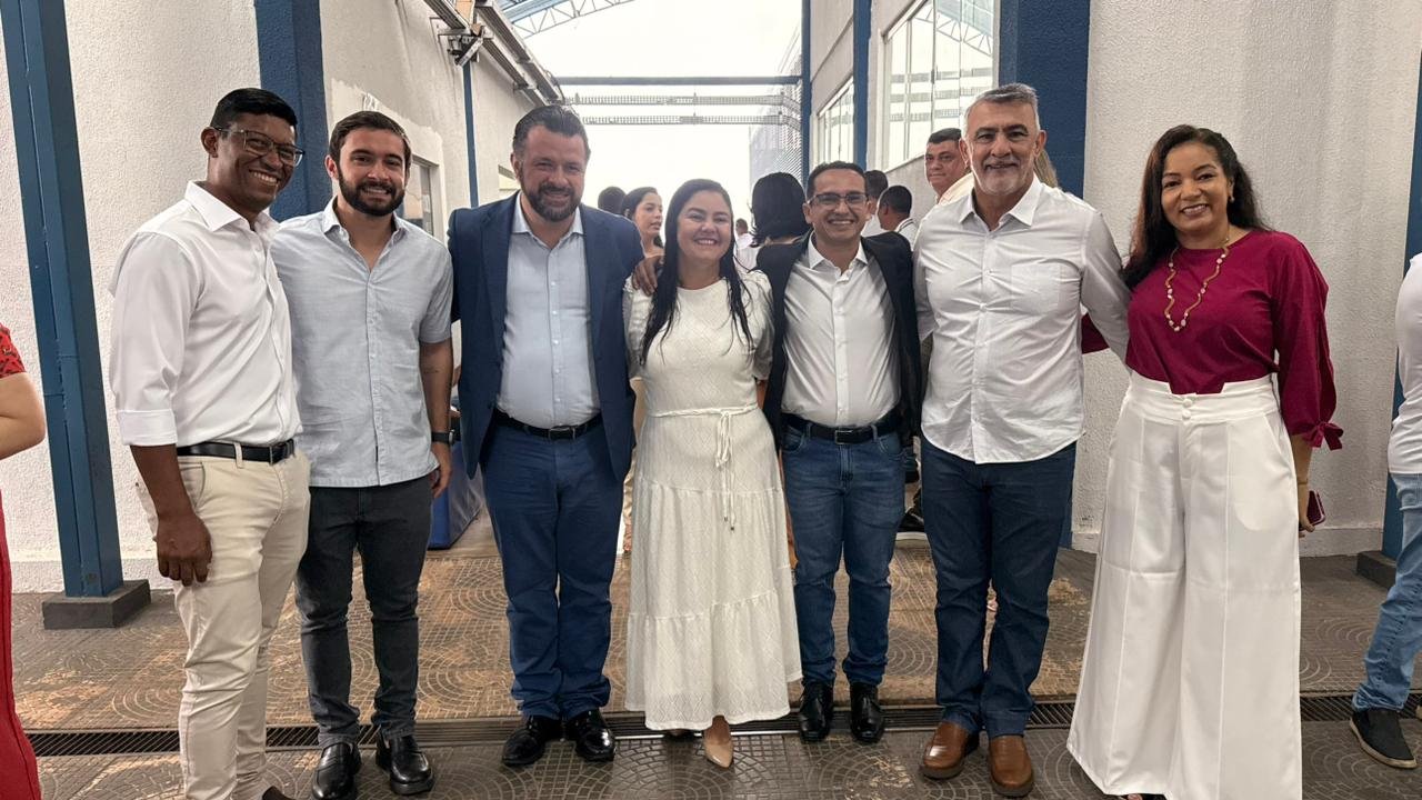 Amélio Cayres recebe homenagem da Unirg pela luta para ampliação do ensino superior