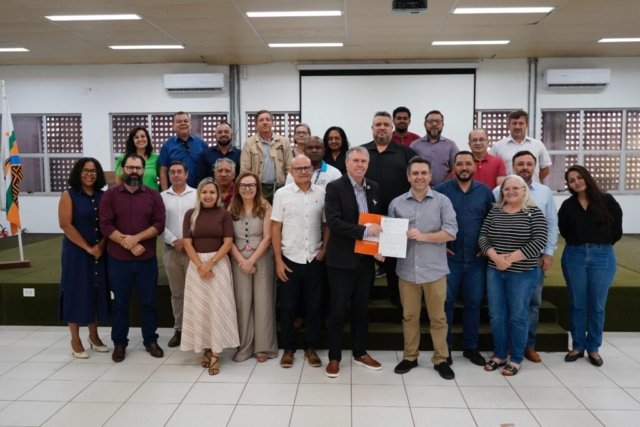 Tiago Dimas e comunidade acadêmica UFNT Tiago dimas e comunidade acadêmica ufnt