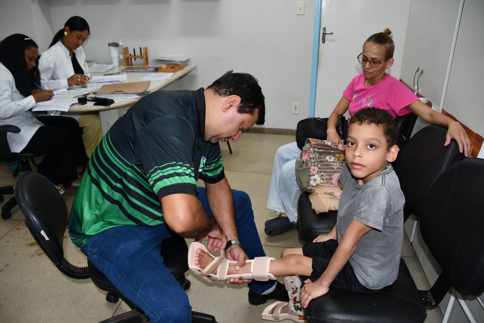 Governo do Tocantins entrega órteses no Centro Estadual de Reabilitação