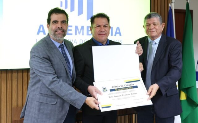 Entrega Título de Cidadão – foto Koró Rocha (6)